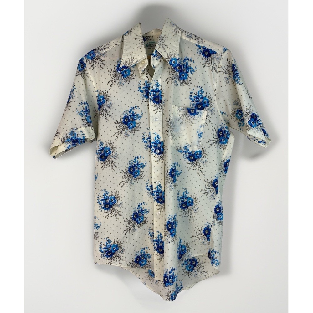 Vintage K-Mart Men's M Ivory Blue Floral Short Sleeve Polyester Button Up Shirt